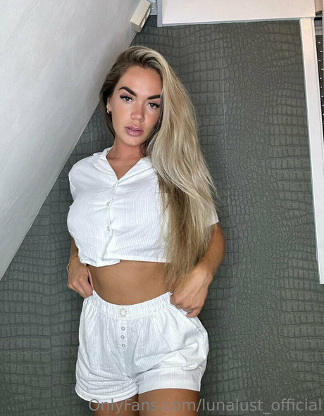 trimmed onlyfans hot img