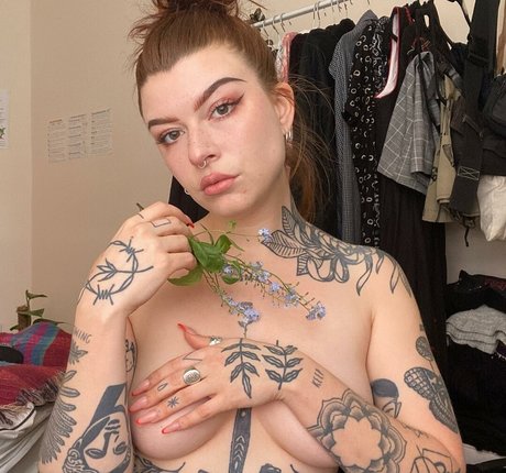 pregnant asian onlyfans hot nude gallery