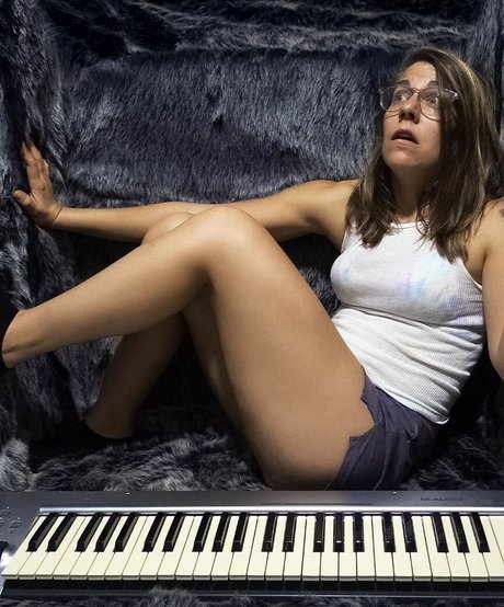 Ali Spagnola top actress gallery