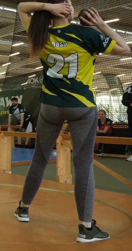 basostream sex actress image