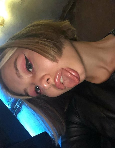 milf dp onlyfans free naked photo