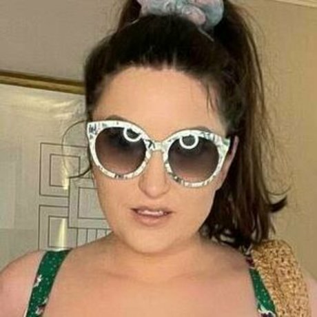 brown eyes kitty onlyfans sexy naked galleries