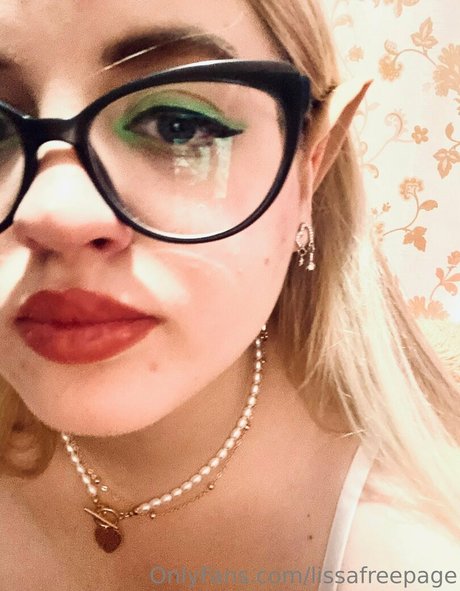 lissafreepage model pretty img