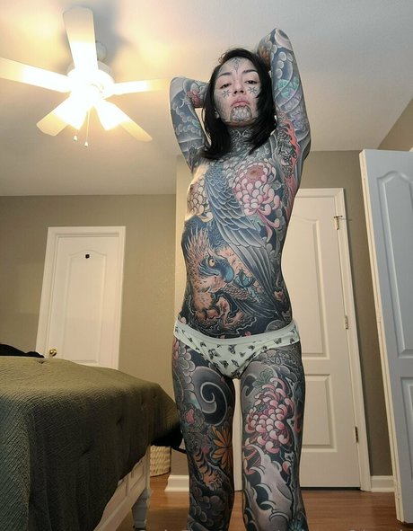 prismofdeath naked model pics