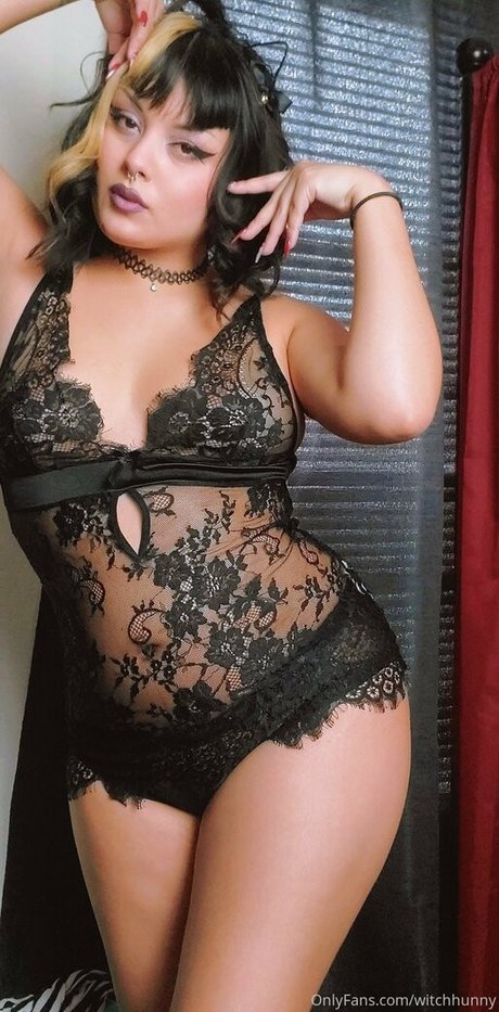 witchhunny pornstar erotic picture