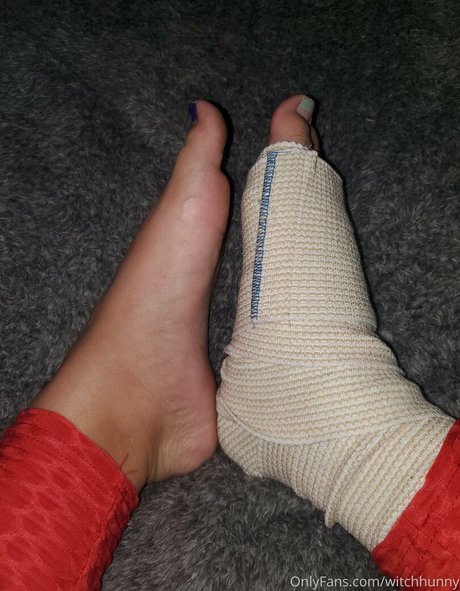 witchhunny sex actress galleries