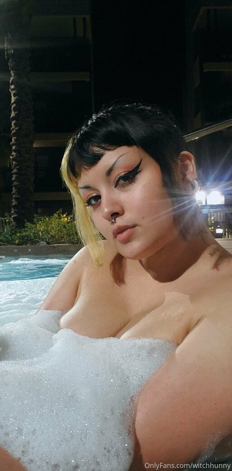 witchhunny perfect actress pics