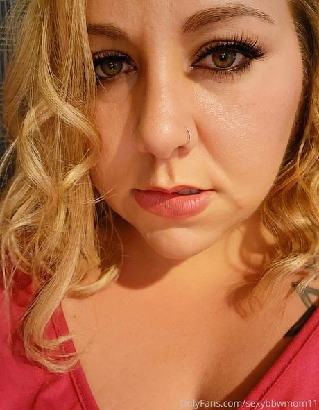 sexybbwmom11 model photos