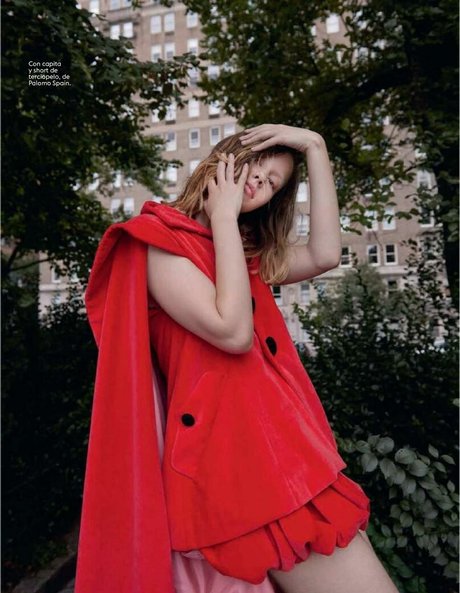 brown eyes kitty onlyfans hot pictures