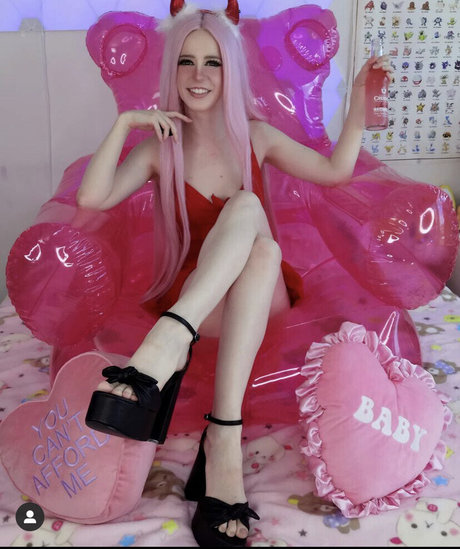 lilfakegamer nude model pictures