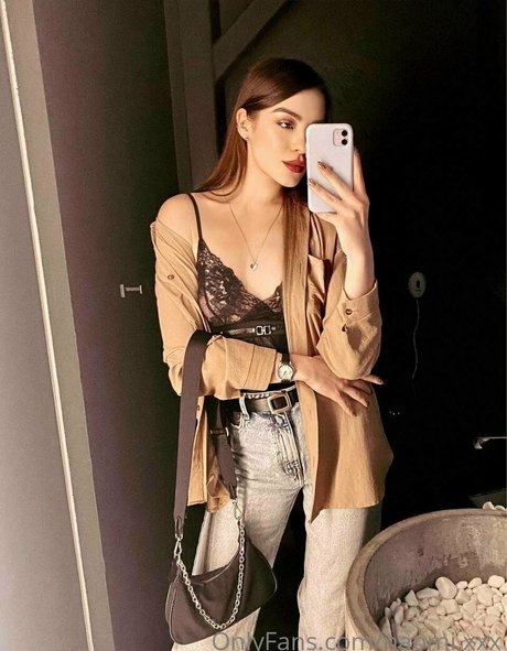 arab muscle onlyfans hot nude pic