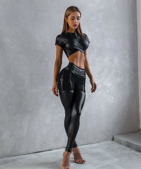 blonde milf onlyfans perfect img