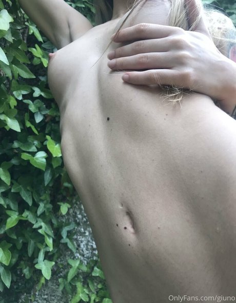 squirting pussy onlyfans hot sexy picture