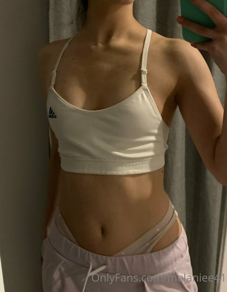 melaniee41 model art image