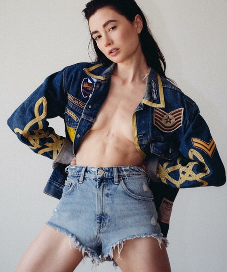 marina mazepa beautiful model images