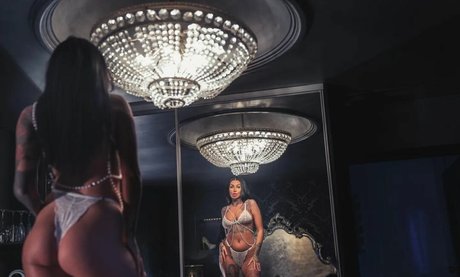 big tits cougar onlyfans free sex picture