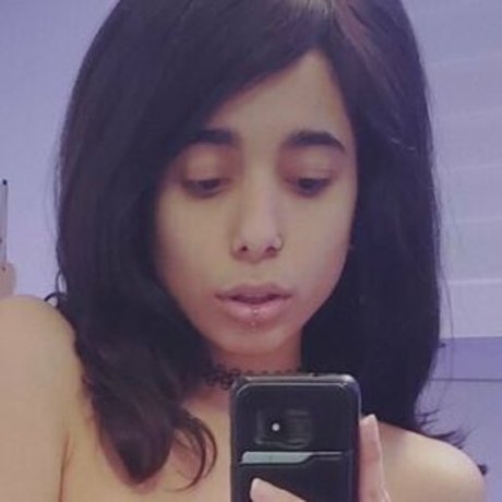 Aelastone xxx actress pic