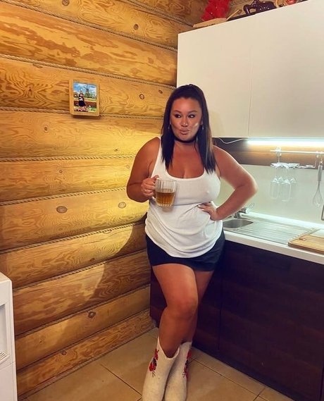 Dasha Kovalenko Best Profile Photo