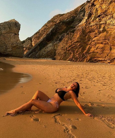 Bec Danaher exclusive model picture