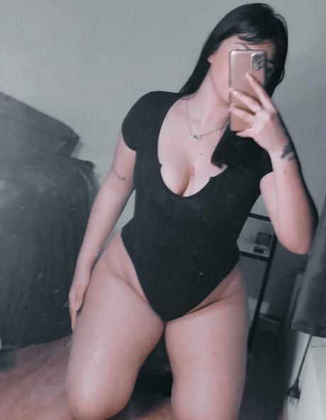 soccer mom onlyfans top image