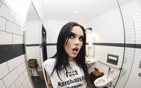 curvy shemale onlyfans free sexy pictures