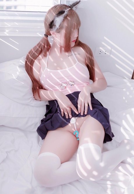 Yuki Miyuki nice star pictures