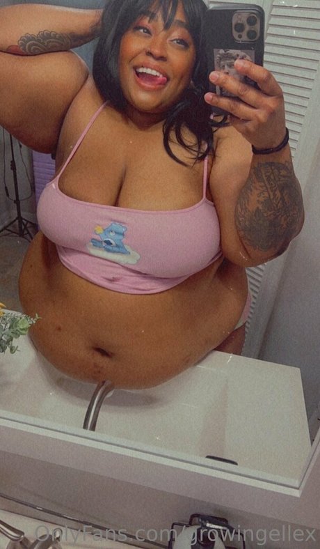 growingellex pornstar nude pic