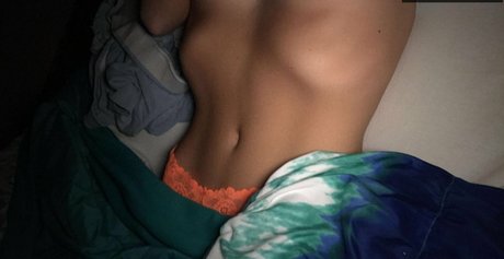 Emmie Garver star naked pics