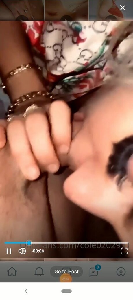 red hair onlyfans top picture