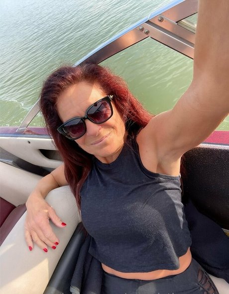 british redhead onlyfans hot nude photo