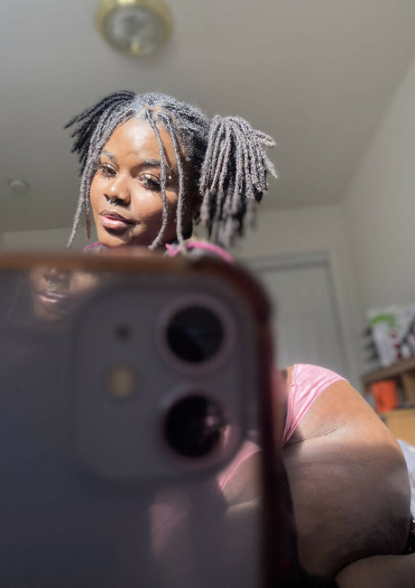 mochaa xx hd actress pic