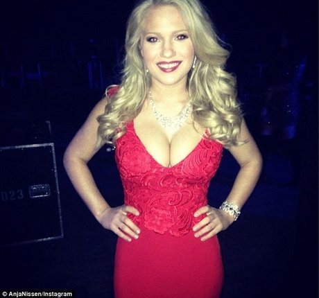 blonde tits onlyfans art xxx picture