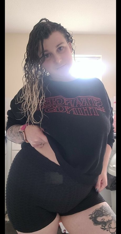 pregnantmamamsalicefury pretty pornstar photos
