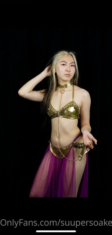 suupersoaker model sexy image
