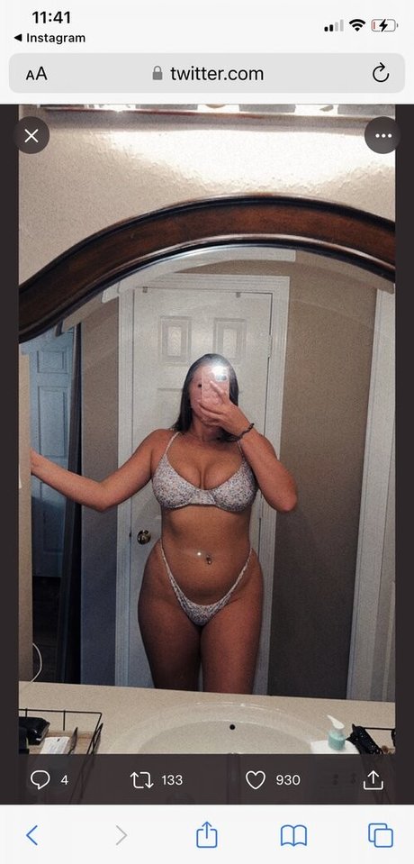 Jiggly jessicaa nude pornstar img