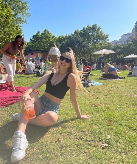 beauty teen onlyfans erotic pictures