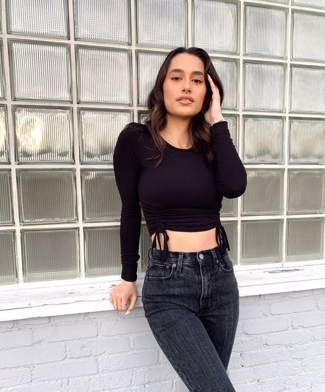 carlieauszler model hot pic