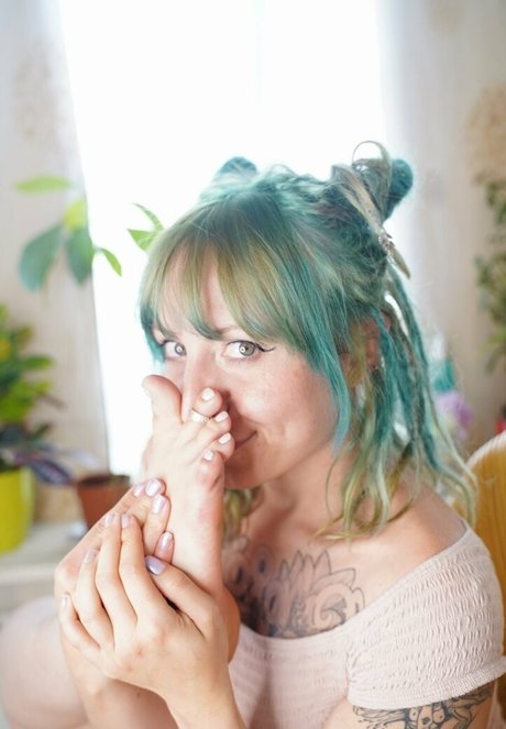 blonde milf onlyfans sexy picture