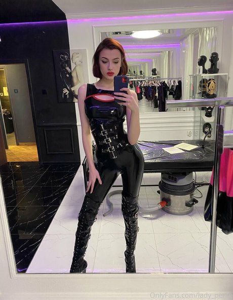 Lady Perse pornstar pretty pictures