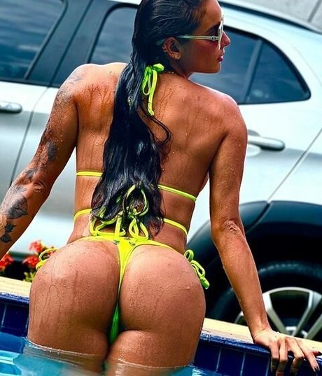 Cintia Colombino star beautiful pictures