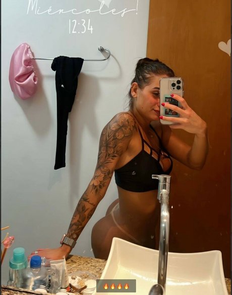 Cintia Colombino hd star galleries