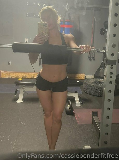 cassiebenderfitfree Profile Pic