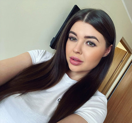 val candy star beautiful photos