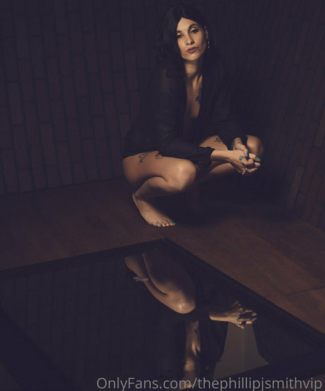 thephillipjsmithvip star naked images