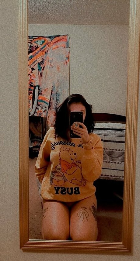 honey girl erotic model pic