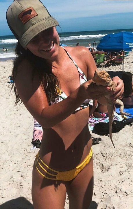 Kate Weisner sexy model photo