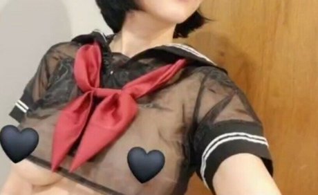 YukiValentine star sexy pictures