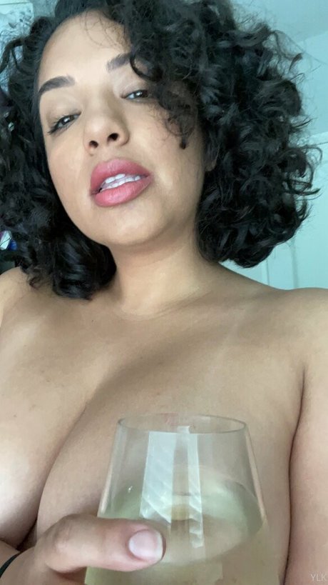 youlovekatof erotic actress photo