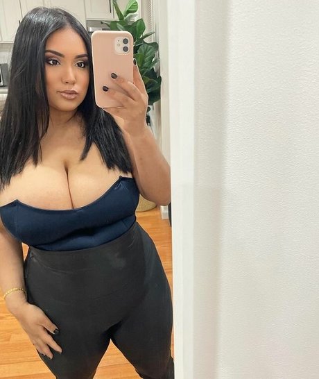 mynamesydalia star best img