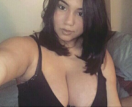 petite slut onlyfans xxx pic